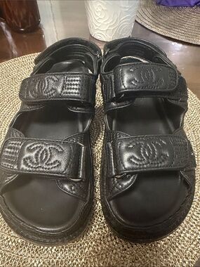 CHANEL Black Quilted Logo Velcro Kids Sandals Autentic